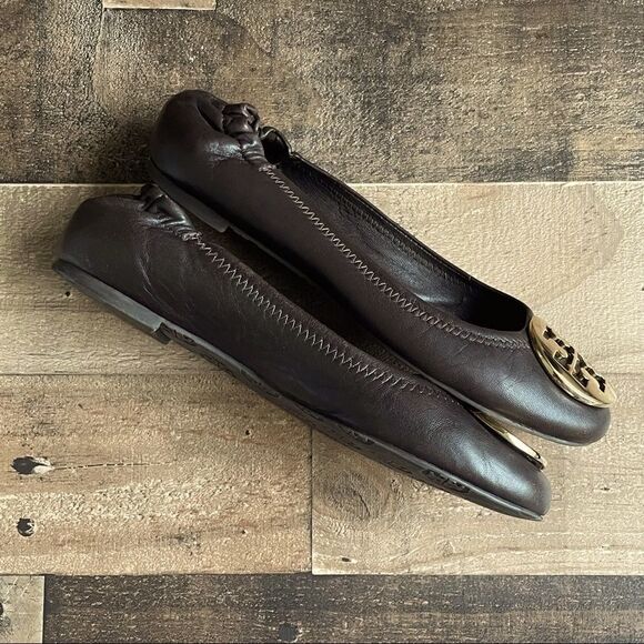 Tory Burch Mini Leather Travel Dark Brown and Gold Ballet Flats Size 5.5M - Picture 6 of 10